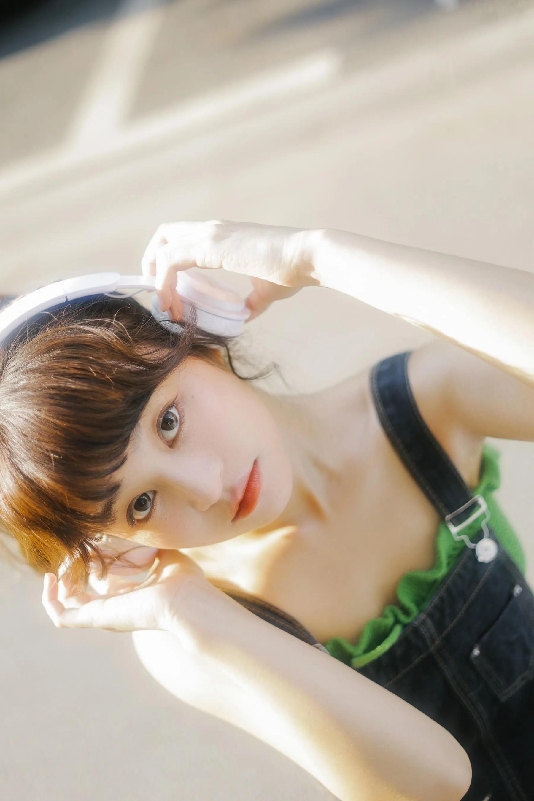 [YITUYU艺图语]2022.07.15 泡沫之夏 双耳ZiCe [40P]插图2